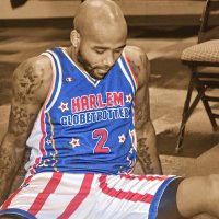 Carlos English (@twodizzy_) 's Twitter Profile