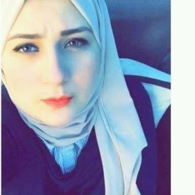 ‏صاحبه اللون الازرق
