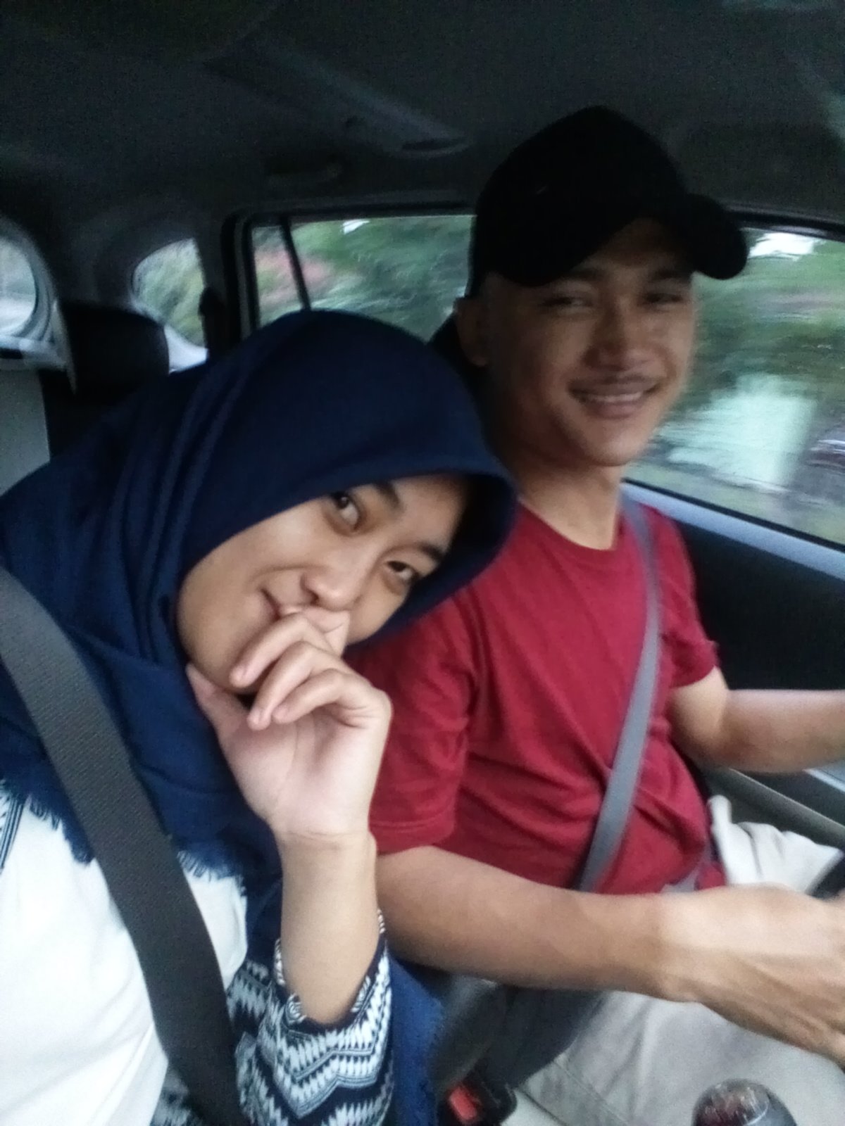 EggieMills's profile picture. 