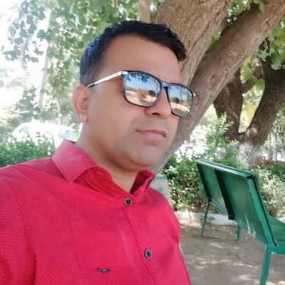 IT officer in world top power sector company, Social media expert