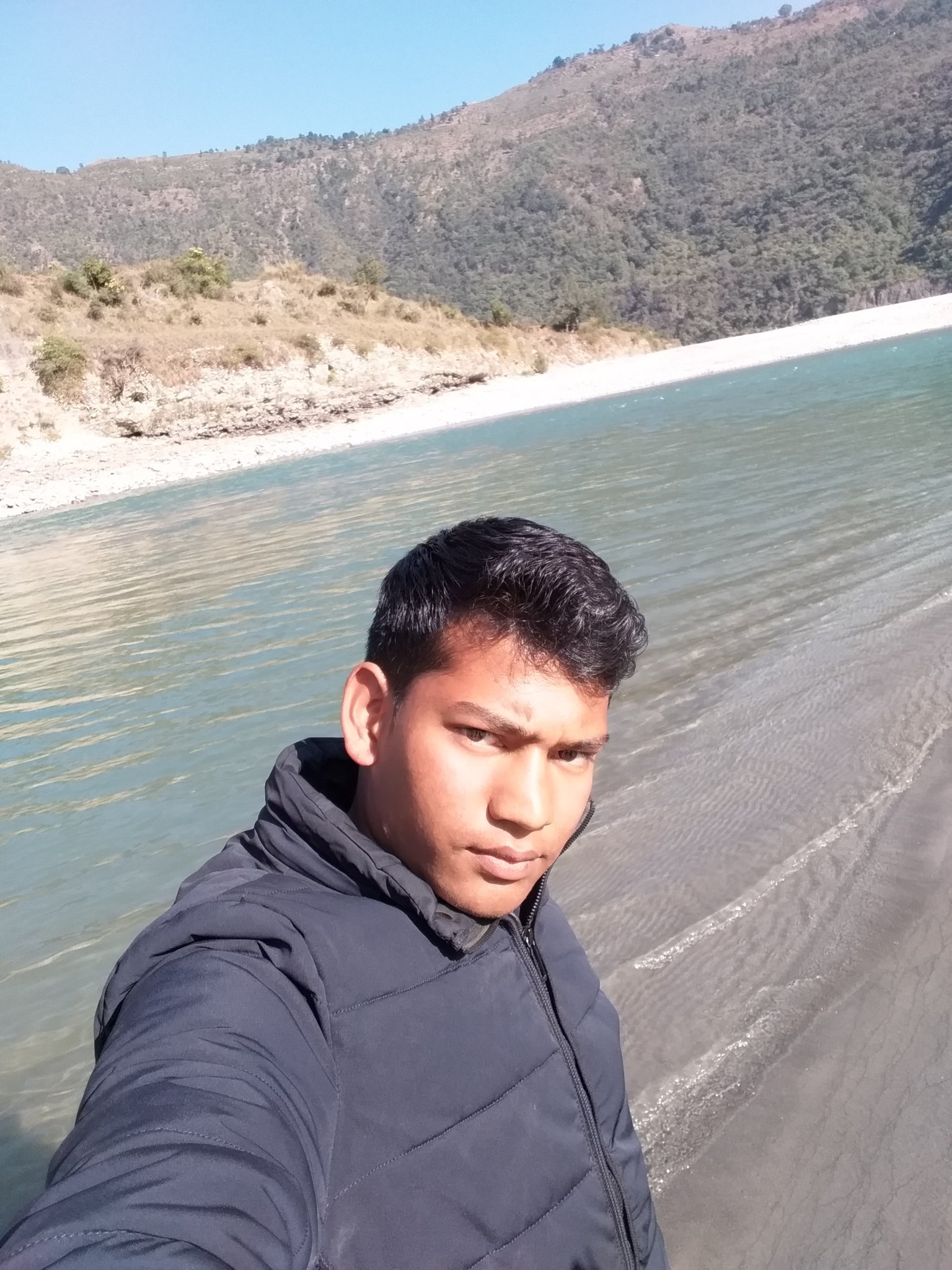 DhamiDr's profile picture. 