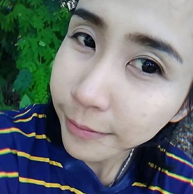 r_boonprada's profile picture. อ ยู่ ที่ จ ะ ม อ ง​