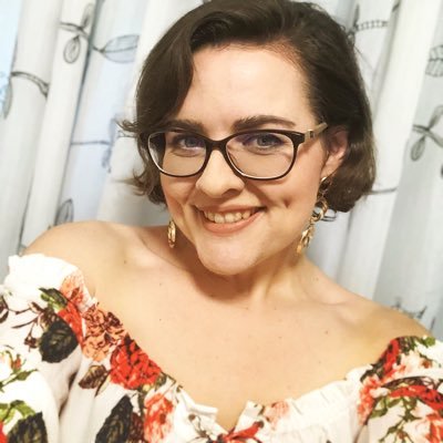 Family lawyer at the Gold Coast Community Legal Centre. Dachshund mama, movie & TV lover, coffee addict.