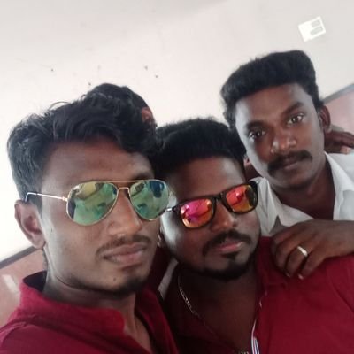 Karthic11390416's profile picture. 