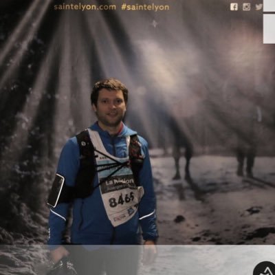 Ingénieur en informatique , freelance chez MountainCode, associé chez CEO-Vision