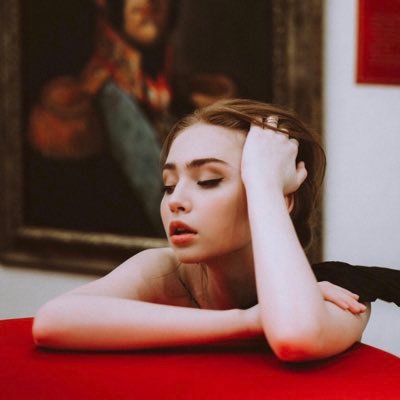 MargaGolavitch's profile picture. ⠀⠀ ⠀⠀ 𝓥ivre sans espoir, c’est cessez de vivre