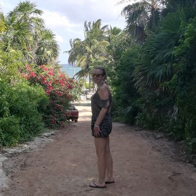 elainefitz5's profile picture. 