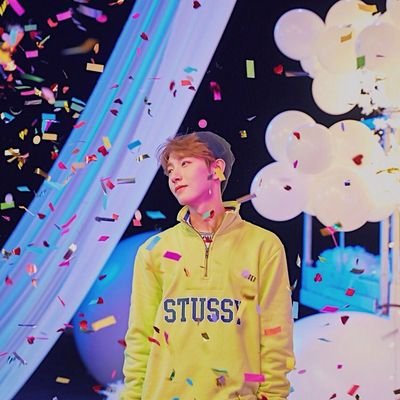 NCT_TAEIL_b's profile picture. 