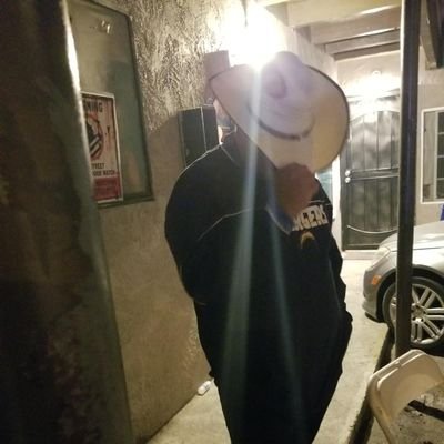 DonYeeter's profile picture. A fellow content creator ready to make yours guys days 
Follow my Instagram @donyeeter
Follow my twitch @donyeeter
Stream 2 a day daily