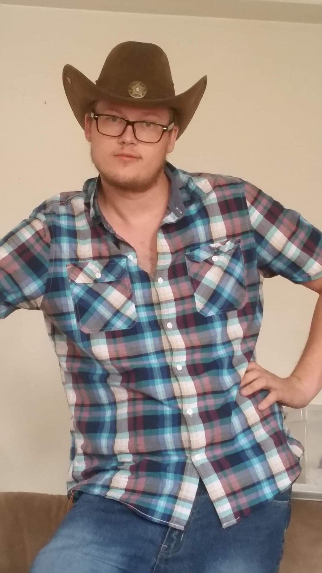 P2sTravel's profile picture. I am an Independent travel Agent with P2S Travel. I work from home and give wholesale prices on travel to clients and huge discounts.