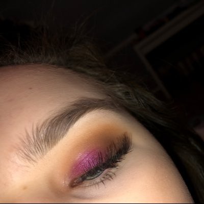 Profile Picture of Grace Charlotte Sharp (@makeupbygcxo) on Twitter