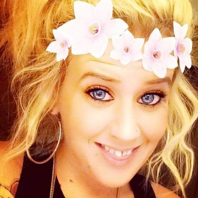 mizz_breee's profile picture. If I told you I was different would you understand the difference?!