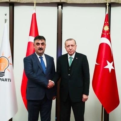 AK PARTİ İL GENEL MECLİSİ ÜYESİ.
KİM NE DERSE DESİN TÜRKİYE'NİN ÜZERİNE DOĞAN BAHAR GÜNEŞİNİ HİÇ KİMSE ENGELLEYEMEYECEK. ...