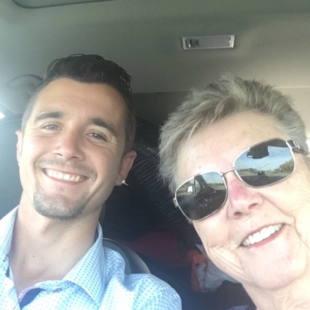 C_Handlon's profile picture. I love my wife, son, and Jesus christ