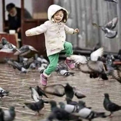انا مجرّد نصف قلب ونصف روح ، نصفيني الباقي .. مشاريه وعتب ! ، قالوا لي اكتب شطر عن اقسى الجروح كتبت : احبه بس ربي ما كتب