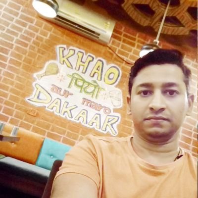 Raveebora's profile picture. 