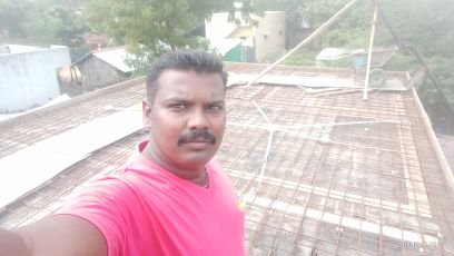 லஞ்சம் வாங்கும் அதிகாரிகளும் ஊழல் செய்யும் அரசியல் வாதிகளும் உத்தமர்கள் என்றால்..... உழைத்து வாழும் மானத் தமிழன் சமூக விரோதிதான்... உழைப்பே உயர்வு.....