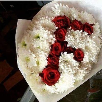 اللهم إرحم أمي وأبي وأغفر ذنوبهما ووسع مدخلهما وأغسلهما بالماء والثلج والبرد ونقهما من الخطايا كما ينقى الثوب الأبيض من الدنس وأسكنهما الفردوس الأعلى من الجنه..