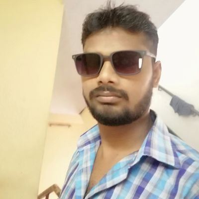 Excutive student in company secretary