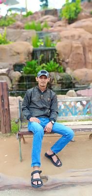 Gundy35415906's profile picture. 😇😇