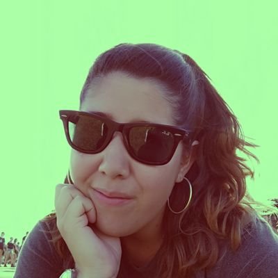 Desmotivada, triste y aburrida.
Central y Perón, un solo corazón