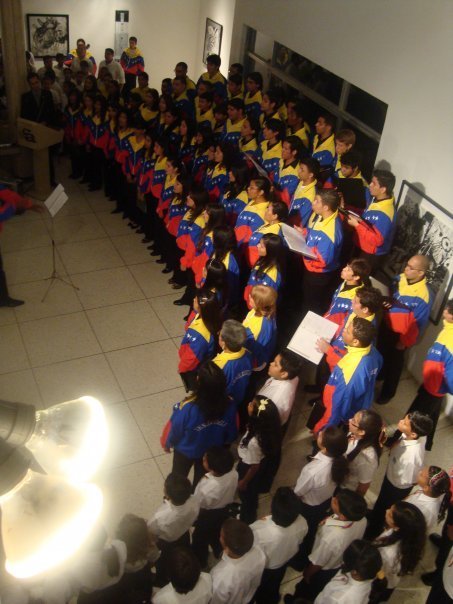 Representamos al movimiento coral zuliano en el Sistema Nacional de Coros Juveniles e Infantiles de Venezuela.