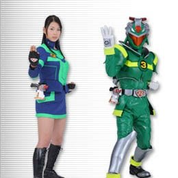 どうもシンパです。女子サッカー、なでしこリーグが大好きです。ただ女子サッカー関係者からのフォローが少ないのが寂しいです…紺年は奮発してなでしこリーグのユニフォーム2枚買いました。別に何の自慢にもなりませんが。でも女子サッカー、なでしこリーグのファンならびにサポーターはホンマに湯快な方が多くて良いね。宜しくお願いします。