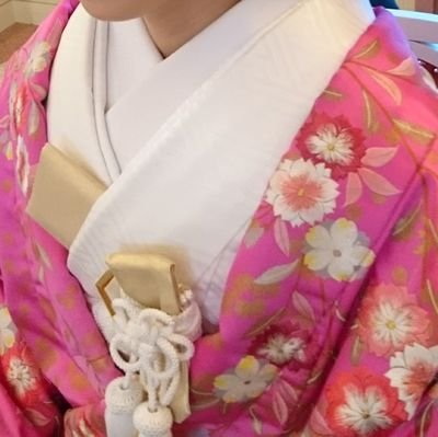 2017年10月に結婚した晩婚の40代。40才で高齢妊婦生活を送り、2019年6月22日に3690gの男の子を出産しました！生まれてきてくれてありがとう！
/てっちゃん☆2019年12月からベビーパーク→2022年10月からTAJ☆チャレンジ☆保育園通園
/みゆっち☆2020年7月から復職☆ほぼ在宅勤務