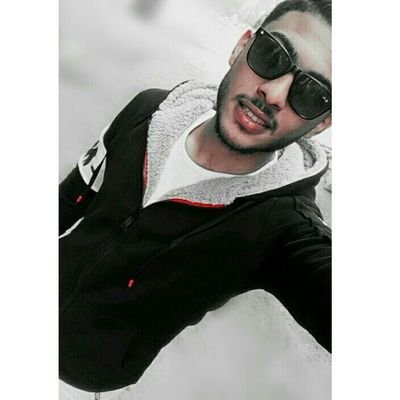 Mohamed64912346's profile picture. 