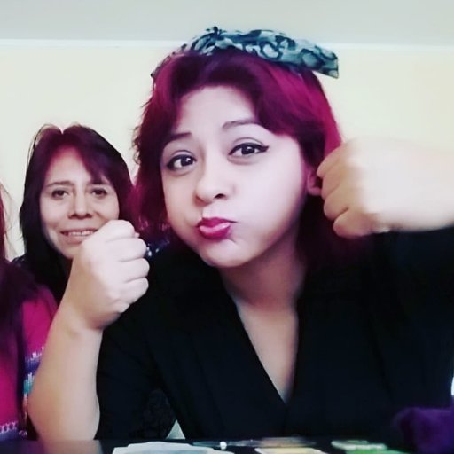 Diseñadora industrial/ D. de calzado 😉
Trabajando para un mundo mejor 😁