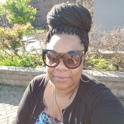 Mz_Sexie's profile picture. A very down to earth kinda chick.