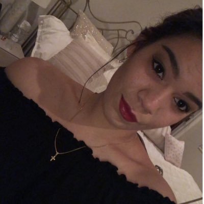 vickycalas's profile picture. 