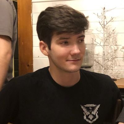 MatthewxHensley's profile picture. yo boy matty