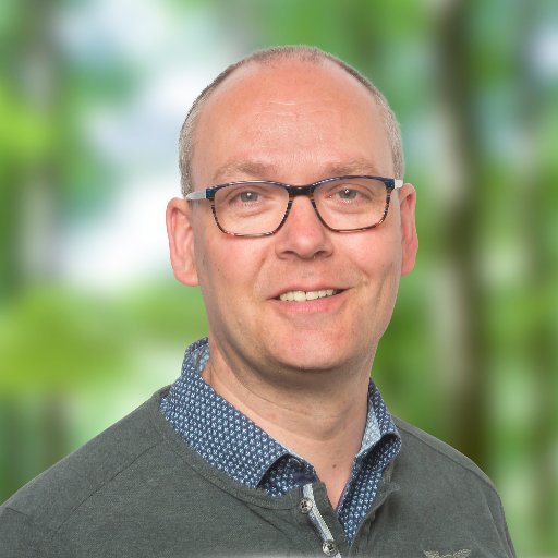 Stafmedewerker Beleid Academie voor Ambulancezorg, V&VN Ambulancezorg, PHTLS, AMLS, GEMS, TECC, Verpleegkundige, Dirigent, Pianist, Vader van 2 prachtige kids