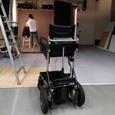 oto_right_hand's profile picture. 乙武の右腕やってます。ちなみに乙武本人は左利きです。
定期購読マガジン『乙武洋匡の七転び八起き』内で毎週日記書いてます。主に乙武の悪口です。
You Tubeではちょこちょこ出てます。
登録＆応援していただけると幸いです！