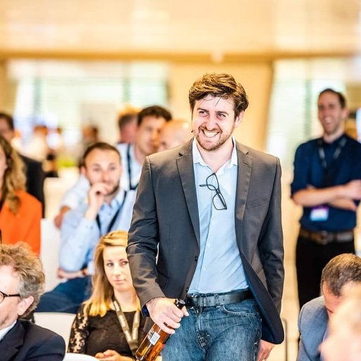 dosney's profile picture. Data Nerd || Entrepreneur || Stoic