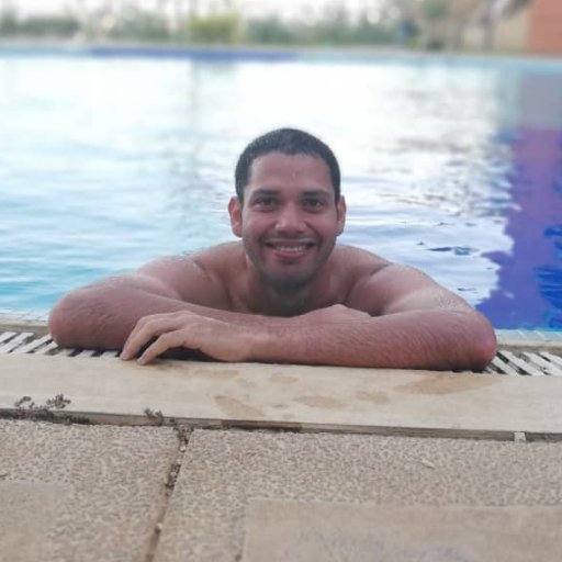 sucreluis's profile picture. Ciudadano de un lugar llamado mundo.