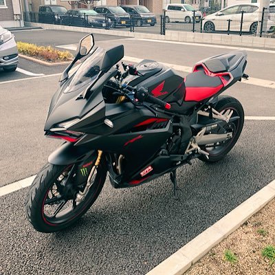 tashii_drum's profile picture. @band_roundaboutでドラム叩いたり、写真撮ったり、バイク乗ったり。 HOME STORAGEでドラムサポート中! Zildjian/Canon kissx7/GoPro Hero7/CBR250RR