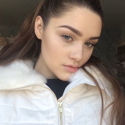 EvieGowlett's profile picture. 