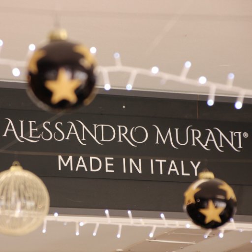 amuraniofficial's profile picture. Brand of fashion design with unique handmade products decorated with original crystals from Swarovsky®