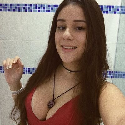 lelesouzaa19's profile picture. em uma constante evolução
