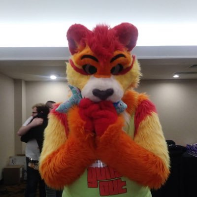 Im a Red Panda / Sabertooth. I love Hugs and making people smile! Light Saber made by Xeshaire. Banner by @gammaraycat
