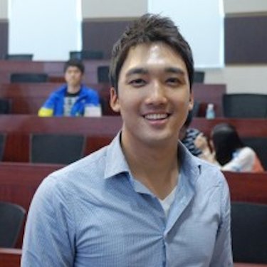 Hyunkwang Lee