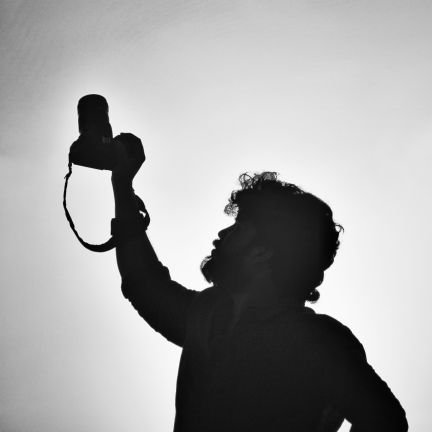 Vishwahawk's profile picture. photographer 
canon user 
thalaivarism 
rahmaniac 
caffeine 
my life 👆
love that blossoms the life everyday