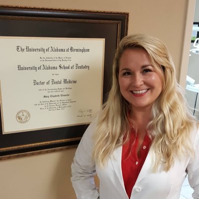 Voted the Best Dentists in Gulf Shores & Orange Beach! We offer cosmetic crowns, bridges, caps, fillings, emergency services, nightguards, & whitening.