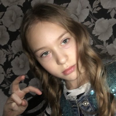 2V2yQcEGB8a7Lth's profile picture. 