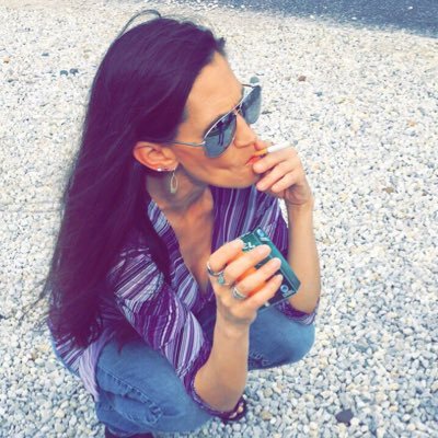 Joroper5's profile picture. Pessimistic Realist with an optimistic outlook love guitar... diggin the Melvins Jack White Mr Bungle and blue grass