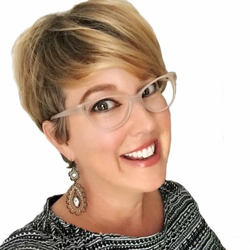 #beautyatthebeach Mary Kay Premier Club Plus Sales Director, Podcaster, former TV news anchor, reporter, producer WVEC-TV, WAVY-TV, WLOX-TV, WTVA-TV, WREG-TV.