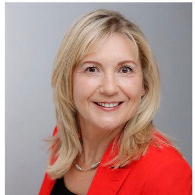 Award Winning, Qualified Recruiter & founder of Jaguar White, a personal, honest & results based service. Office Exec Recruitment Specialists, Hertfordshire.