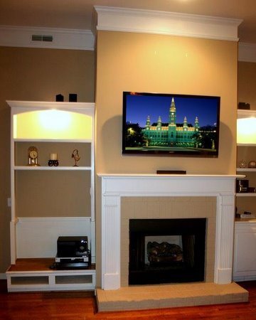 Real Home Theaters a full service Home Theater company servicing Nashville and middle Tennessee with over twenty years of home theater experience.